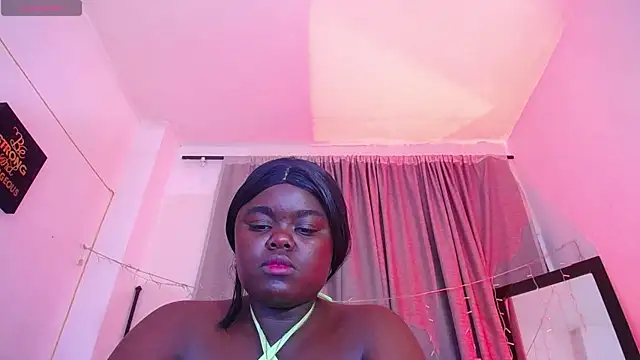 Snapshot of neighbor-ebony chatting on 07-07-26, 03:31 neighbor-ebony online show from 07-07-26, 03:31