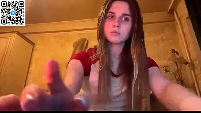 LovelySilk 63 online show from 04-03-26, 06:28