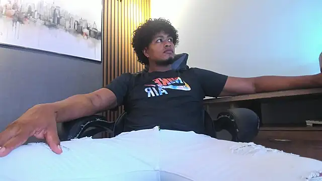 Kai Moreno online show from 02-13-26, 07:10