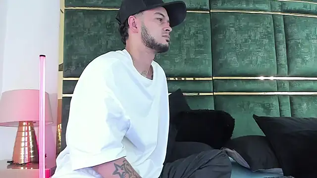 GaelyCoral online show from 02-25-26, 11:31