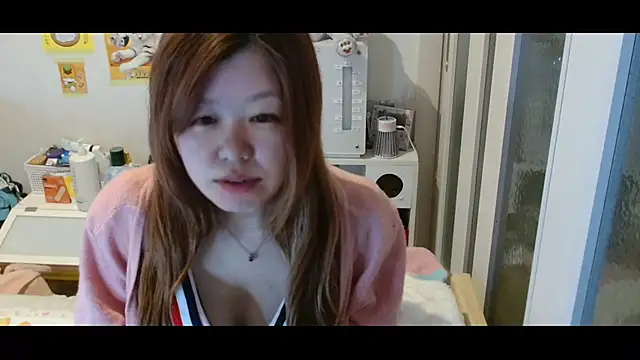 Snapshot of rie__123 chatting on 03-04-26, 05:08 rie 123 online show from 03-04-26, 05:08