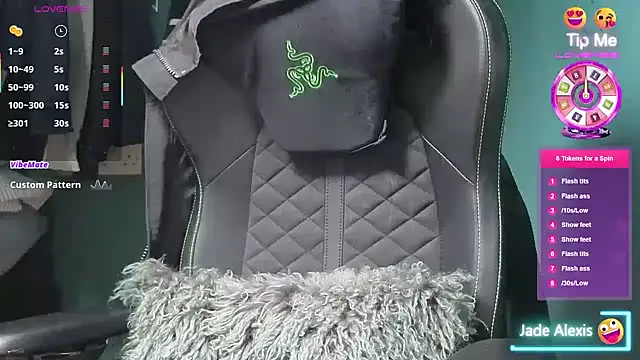 JadeAlexis403 online show from 04-15-26, 08:21