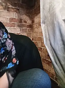 Snapshot of itismyhobby chatting on 01-13-25, 09:42 itismyhobby online show from 01-13-25, 09:42