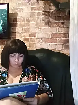 Snapshot of itismyhobby chatting on 02-13-25, 07:42 itismyhobby online show from 02-13-25, 07:42