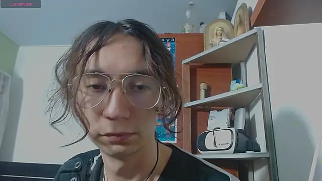 Snapshot of najimi_uwu_ chatting on 02-25-26, 01:59 najimi uwu online show from 02-25-26, 01:59