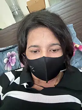 raavigirl online show from 02-26-26, 06:12