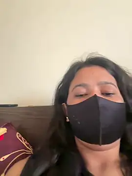 raavigirl online show from 03-21-26, 02:49