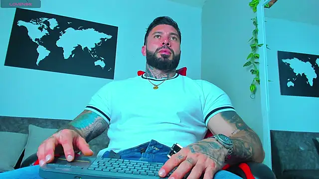 Alessrose online show from 04-14-26, 07:53