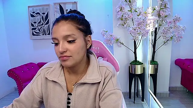 Amy whitney online show from 03-06-26, 03:36