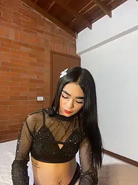 Snapshot of mia_petite2007 chatting on 02-06-26, 01:54 mia petite2007 online show from 02-06-26, 01:54