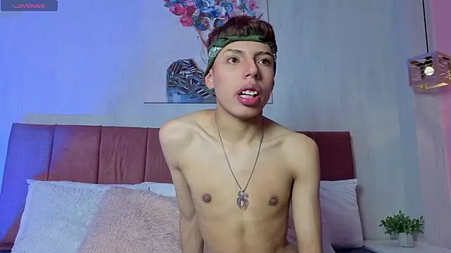 Snapshot of _camilo_ortiz chatting on 05-11-26, 01:39 camilo ortiz online show from 05-11-26, 01:39