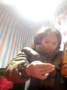 Luminana online show from 03-10-26, 01:21