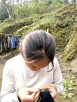 Luminana online show from 03-16-26, 01:33