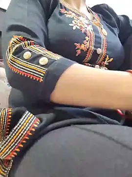 SexybeboX online show from 03-28-26, 05:40