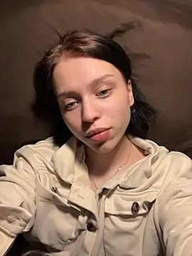 Snapshot of _luna_fox_ chatting on 02-10-26, 06:56 luna fox online show from 02-10-26, 06:56