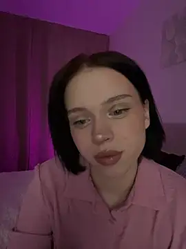 Snapshot of _luna_fox_ chatting on 02-12-26, 03:40 luna fox online show from 02-12-26, 03:40