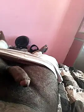 Snapshot of Melwin2807-- chatting on 03-24-26, 11:15 Melwin2807-- online show from 03-24-26, 11:15