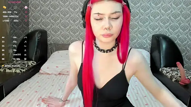 Snapshot of Veldenga chatting on 07-19-26, 11:25 Veldenga online show from 07-19-26, 11:25