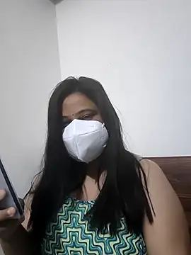 Snapshot of Siya__499 chatting on 02-07-26, 03:38 Siya 499 online show from 02-07-26, 03:38