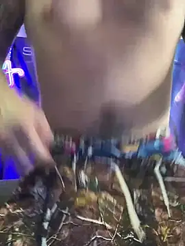 Smokebluntafterblunt online show from 04-18-26, 03:21