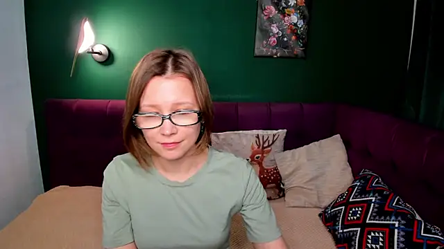 EmmaEthereal online show from 04-16-26, 01:39