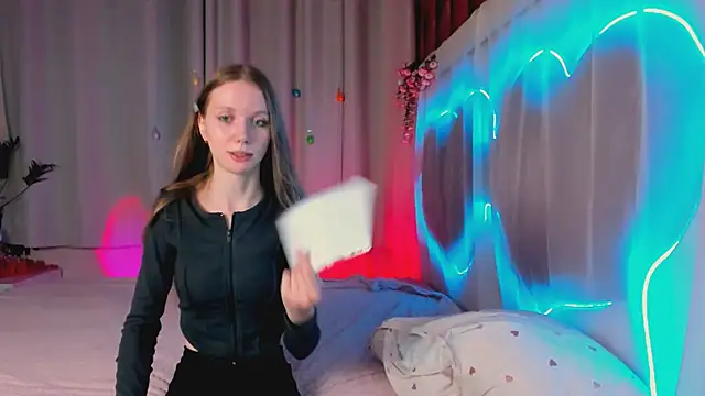 Snapshot of lada2k4 chatting on 07-06-26, 05:04 lada2k4 online show from 07-06-26, 05:04