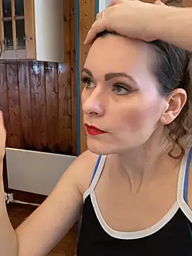 Midnight Munch online show from 03-11-26, 08:42