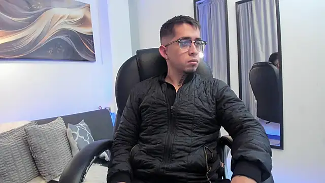 Tommas Jhonson online show from 03-13-26, 03:35