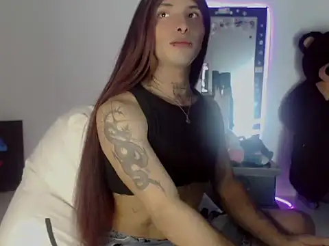 nebullax mcqueen online show from 03-05-26, 03:35