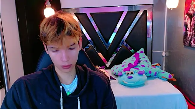 Liam Green1 online show from 02-10-26, 11:47