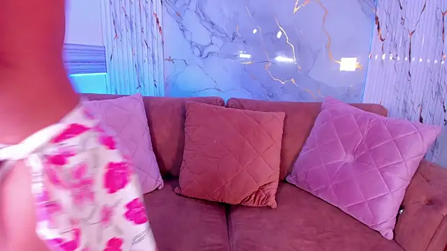 Thiana Rogers online show from 04-02-26, 08:17