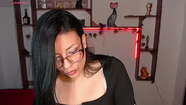 QueenRose94 online show from 03-25-26, 01:17