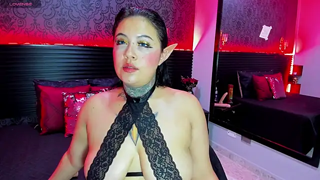 Snapshot of Aurelia_Walker chatting on 02-20-26, 12:40 Aurelia Walker online show from 02-20-26, 12:40