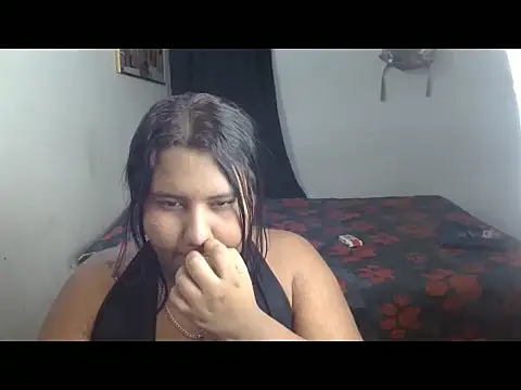 naomyandpablot online show from 04-22-26, 04:37