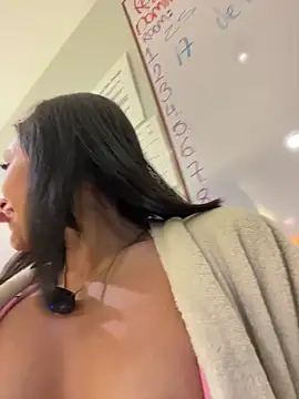 Nanda vixen  online show from 05-15-26, 11:01