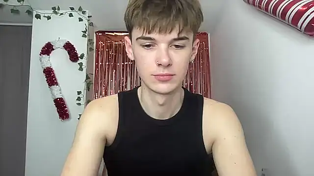 Snapshot of YourMilkyGuy chatting on 02-12-26, 03:40 YourMilkyGuy online show from 02-12-26, 03:40