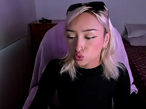 Snapshot of _AbbyIce chatting on 02-07-26, 10:35 AbbyIce online show from 02-07-26, 10:35