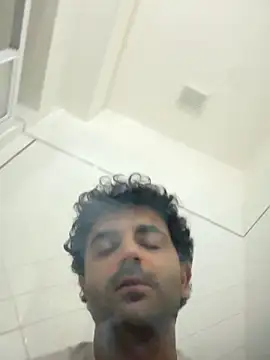 elia2711 online show from 02-28-26, 03:57