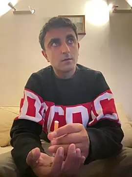 elia2711 online show from 04-10-26, 09:08