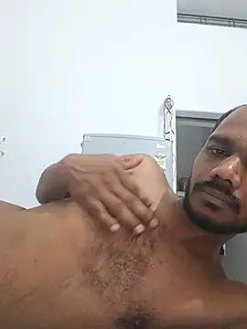 Snapshot of Daddyishere_19 chatting on 07-10-26, 03:14 Daddyishere 19 online show from 07-10-26, 03:14