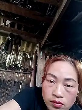 Snapshot of Nhoccon90 chatting on 02-14-26, 07:27 Nhoccon90 online show from 02-14-26, 07:27