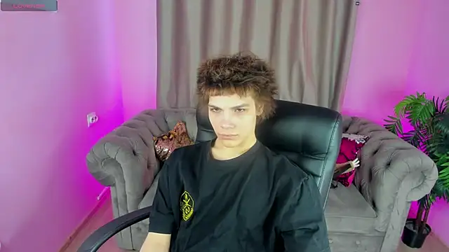 Snapshot of jeffry_pinkman chatting on 03-18-26, 01:58 jeffry pinkman online show from 03-18-26, 01:58