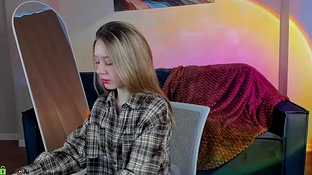 Mini Allice online show from 02-09-26, 01:53