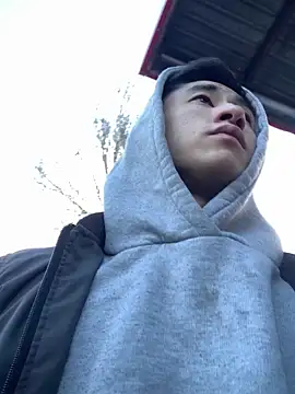 Snapshot of baron5008 chatting on 02-19-26, 02:18 baron5008 online show from 02-19-26, 02:18