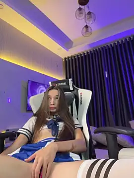 AnnyShore online show from 05-15-26, 10:50