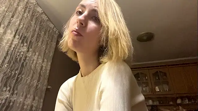 CharmingBlonde online show from 02-19-26, 06:15