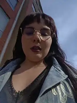 Yulska online show from 02-28-26, 11:17