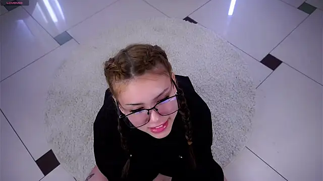 SulemaNeugin online show from 03-29-26, 01:38