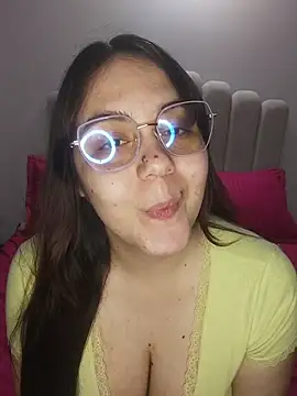 its lauu  online show from 03-11-26, 03:01