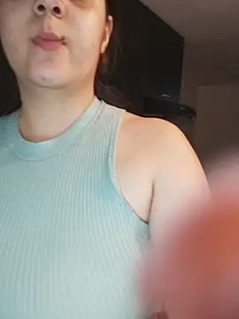 its lauu  online show from 03-18-26, 01:53